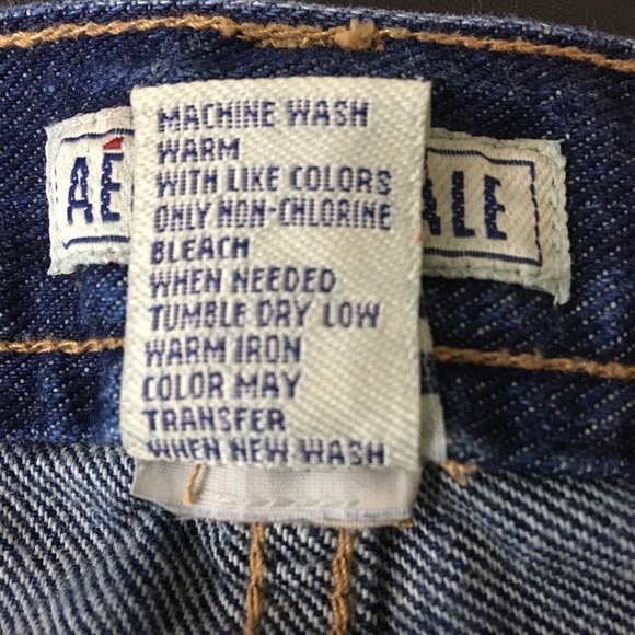 Aeropostle Shorts Womens 4 Blue Denim Button Fly 5 Pocket style - Picture 6 of 6